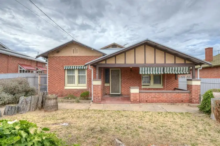 31 Elizabeth St, Prospect SA 5082