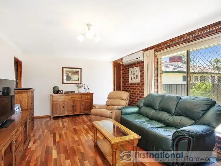 Fifth view of Homely unit listing, 2/5 May Lane, Tamworth NSW 2340