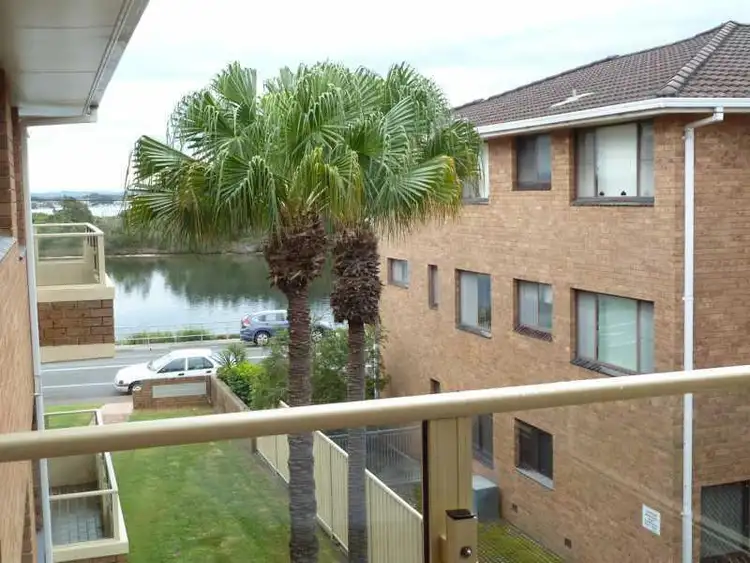 7 Riverview, 42 Little St, Forster NSW 2428