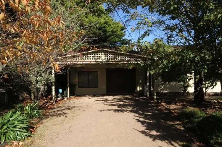 49 Railway Ave, Wingello NSW 2579