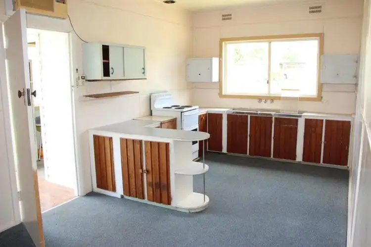 Fourth view of Homely house listing, 8 Ravenshaw St, Gloucester NSW 2422