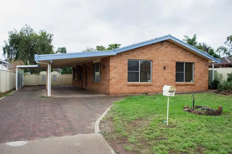 43 Oxley Cir, Dubbo NSW 2830