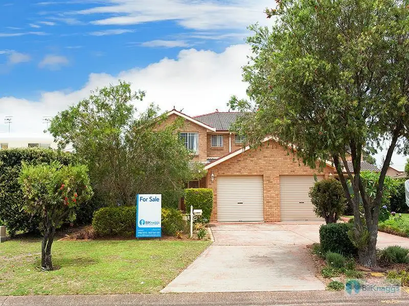 Main view of Homely semi-detached listing, 1/5 Whitesands Rd, Fingal Bay NSW 2315