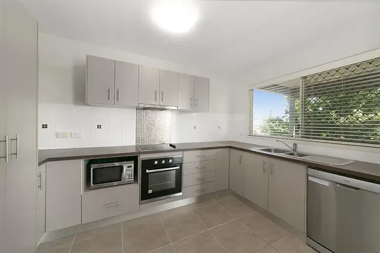 Fourth view of Homely townhouse listing, 1/18 Franklin St, Annerley QLD 4103