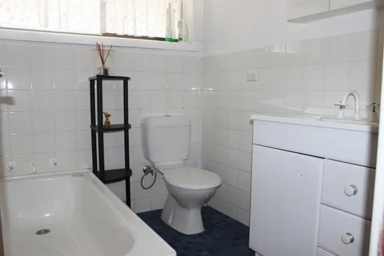 Seventh view of Homely house listing, 4 Leonard St, Dubbo NSW 2830