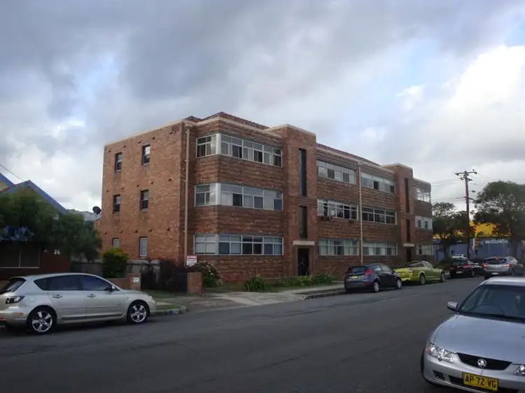Main view of Homely unit listing, 6/32-34 National Park St, Hamilton East NSW 2303