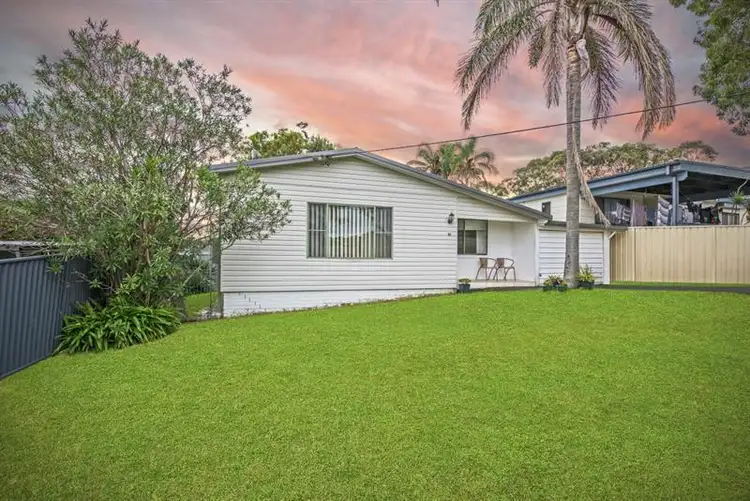 56 Katoomba  Ave, San Remo NSW 2262