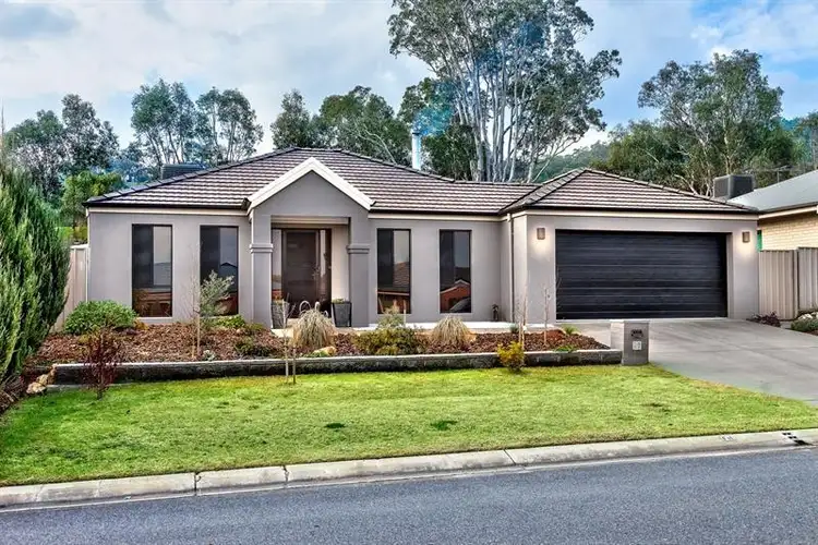 12 Dillagar Pl, Lavington NSW 2641