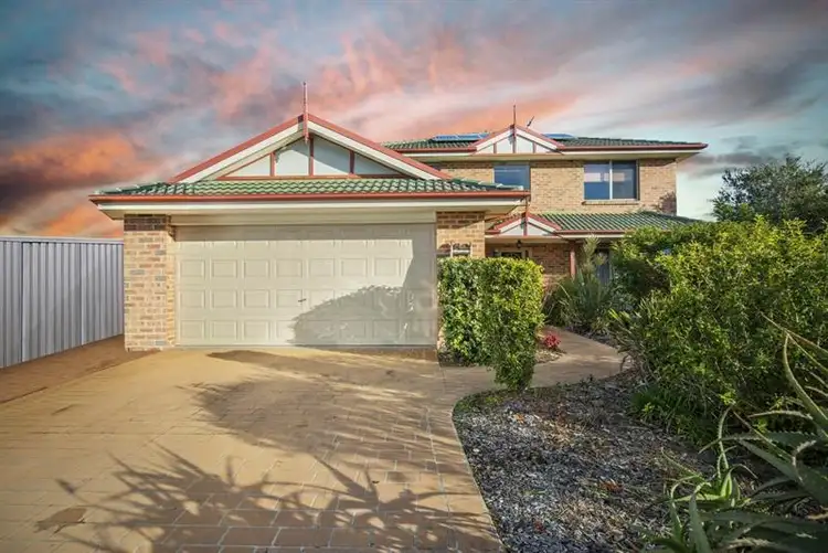 4 Lobelia Pl, Hamlyn Terrace NSW 2259