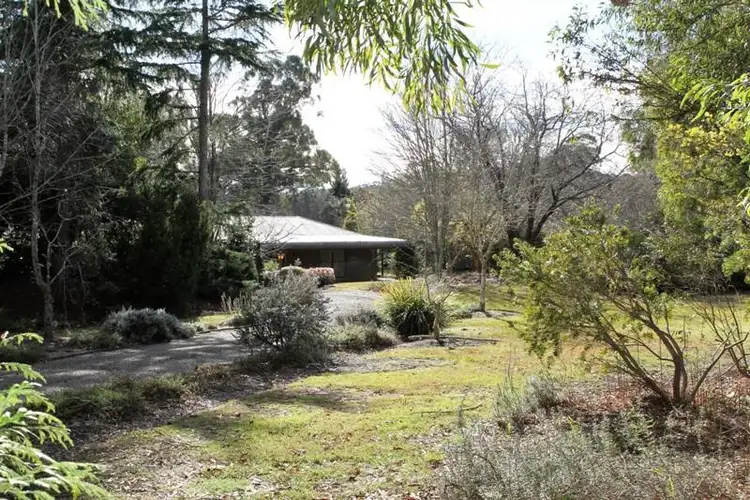 Second view of Homely house listing, 17 Ashgrove Pl, Bundanoon NSW 2578