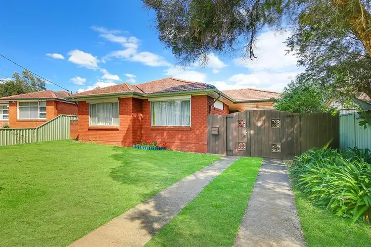 35 Pobje Ave, Birrong NSW 2143