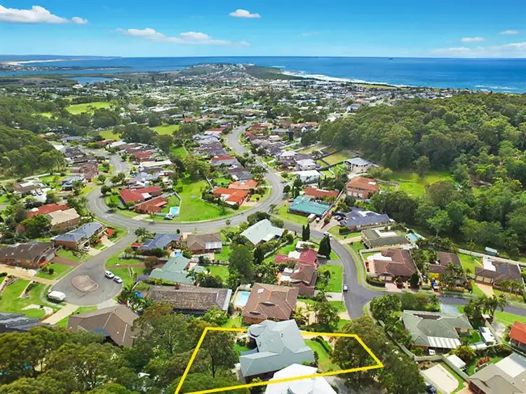 Third view of Homely house listing, 10 Palm Tree Cres, Caves Beach NSW 2281