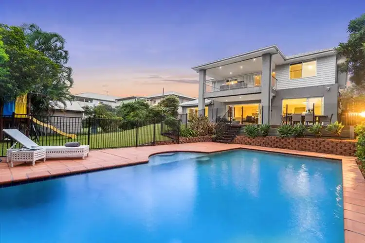 27 Ellington St, Tarragindi QLD 4121