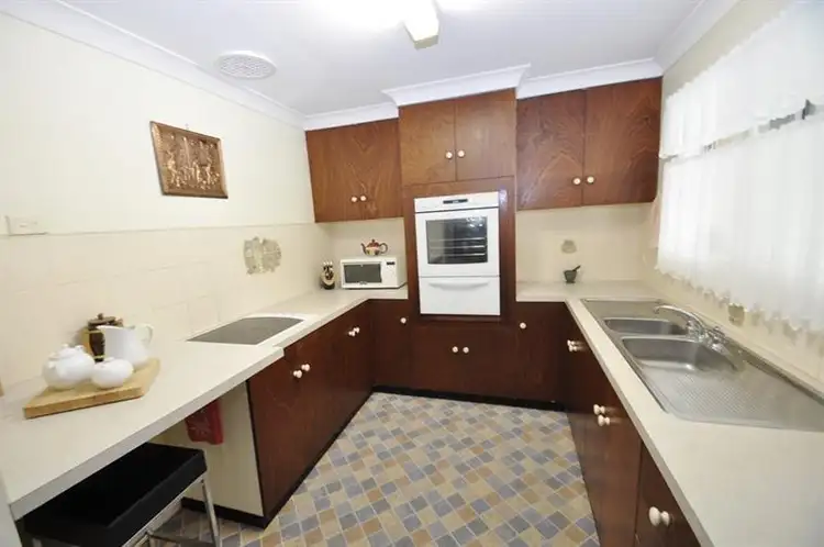 Fourth view of Homely house listing, 27 Sturt  Cir, Dubbo NSW 2830