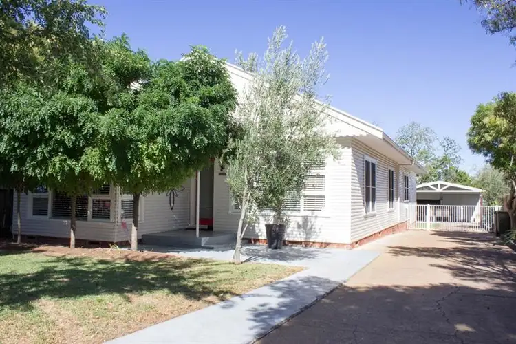 27 Crown St, Dubbo NSW 2830