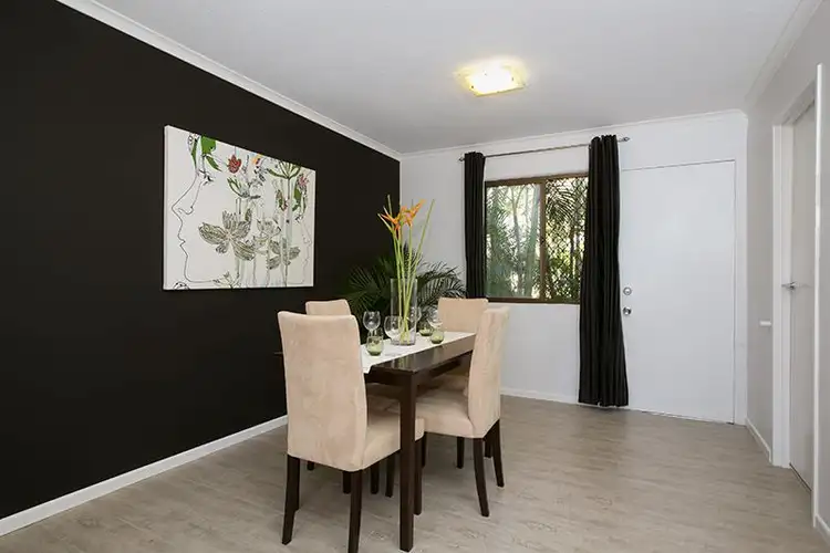 Sixth view of Homely townhouse listing, 2/27 Brassey St, Fairfield QLD 4103