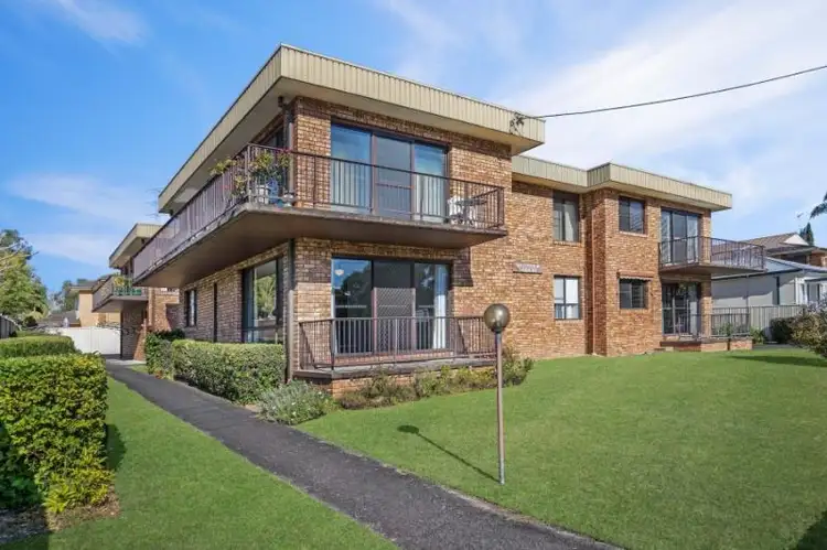2/104 Railway St, Woy Woy NSW 2256