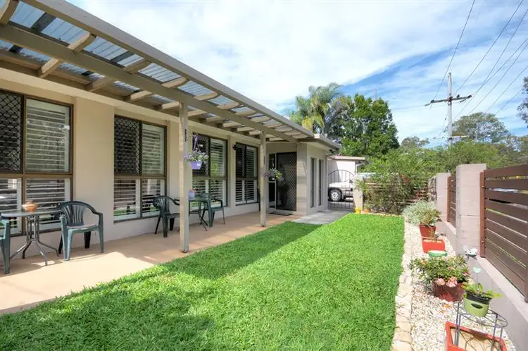 Second view of Homely semi-detached listing, 2/1 Laguna Ave, Palm Beach QLD 4221