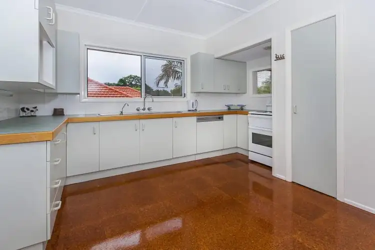 Fifth view of Homely house listing, 7 Lisle St, Tarragindi QLD 4121