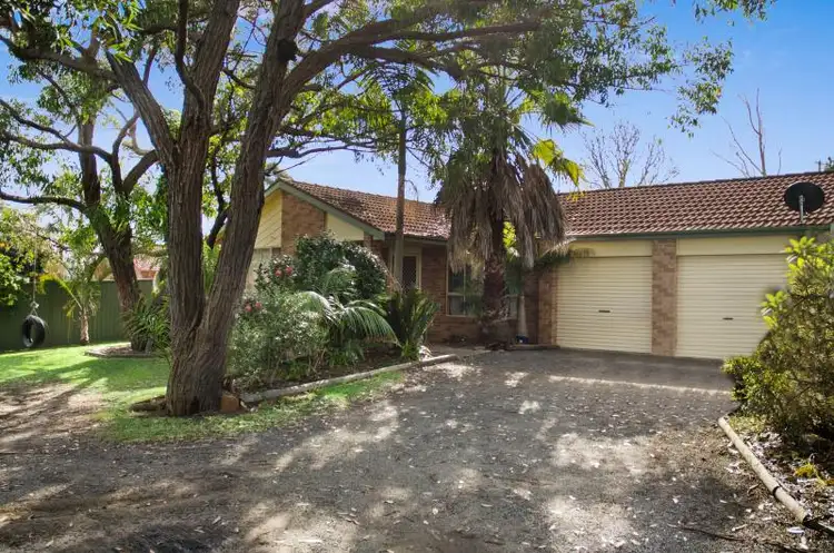 8 Maheno Ave, Blue Haven NSW 2262