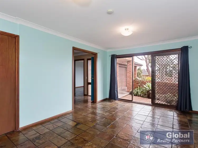 Fifth view of Homely house listing, 14 Nathan Cl, Metford NSW 2323
