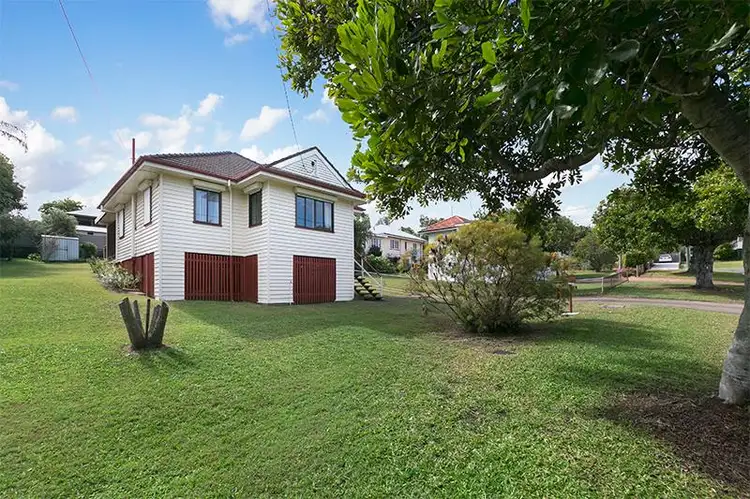 18 Eckersley St, Tarragindi QLD 4121