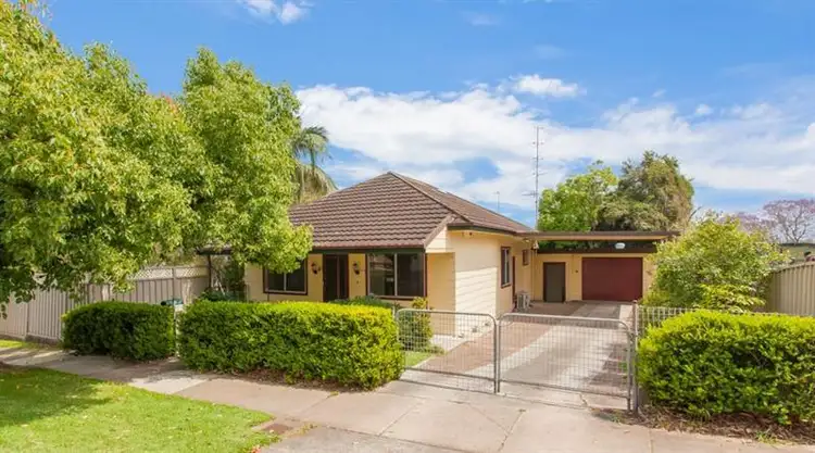 4 Martindale  St, Wallsend NSW 2287