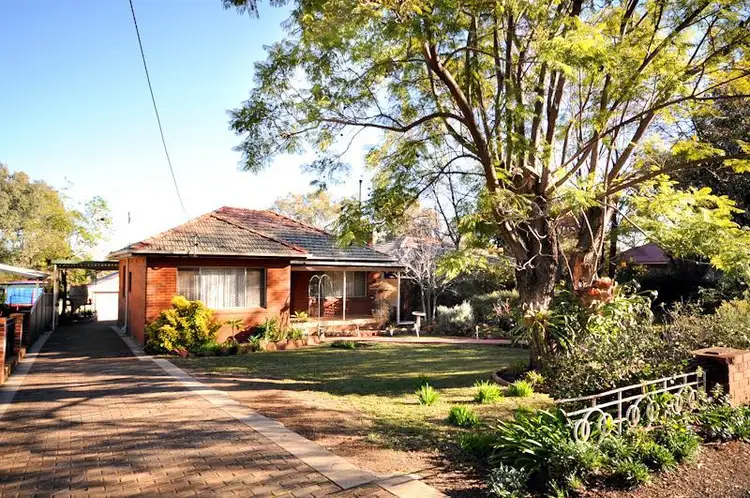 285 Fitzroy St, Dubbo NSW 2830