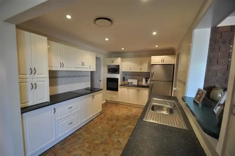 Third view of Homely house listing, 7 Wales Ct, Dubbo NSW 2830