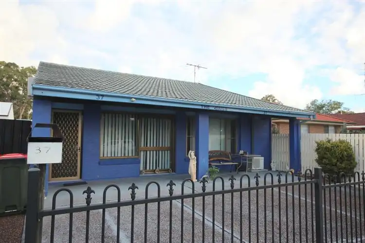 37 King Albert Ave, Tanilba Bay NSW 2319