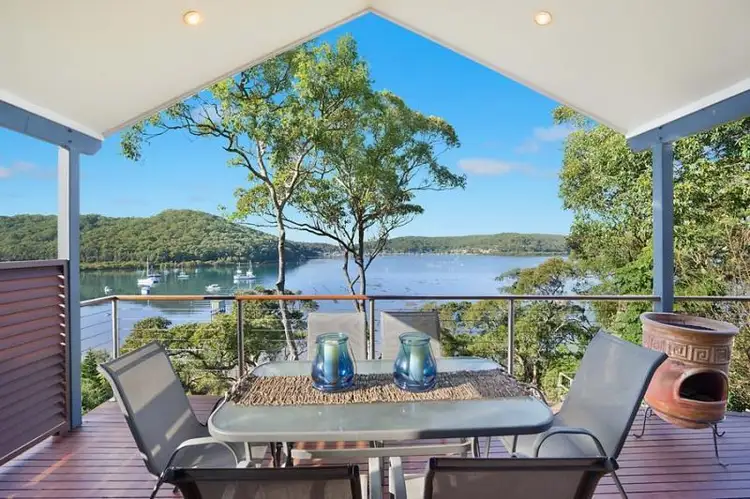 8 Fishermans Pde, Daleys Point NSW 2257