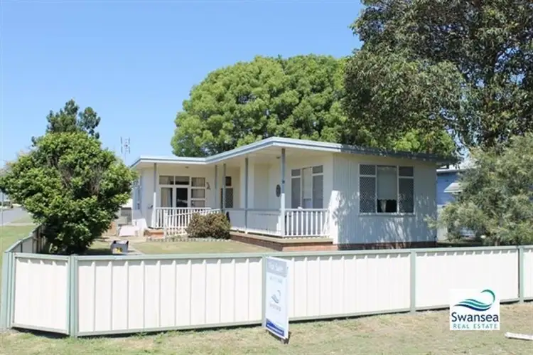 70 Lake Rd, Swansea NSW 2281