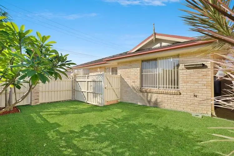Sixth view of Homely villa listing, 1/134 Barrenjoey Rd, Ettalong Beach NSW 2257