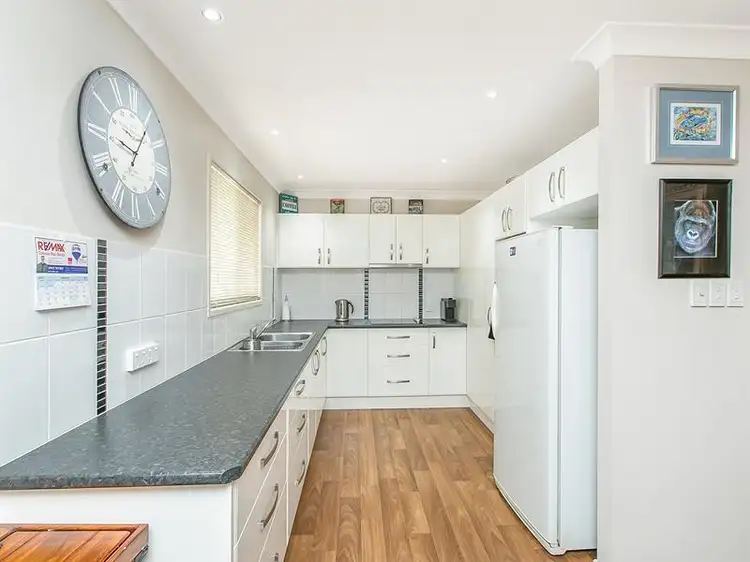 Second view of Homely house listing, 12 Laura St, Tarragindi QLD 4121