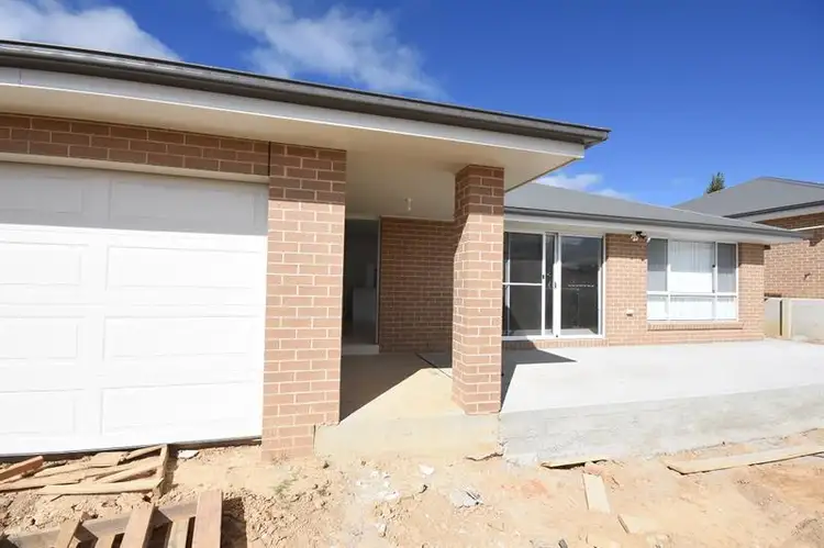 5A Glasson Dr, Orange NSW 2800