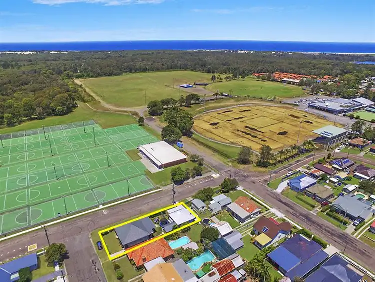 Sixth view of Homely house listing, 2 Hitchcock  Ave, Belmont NSW 2280