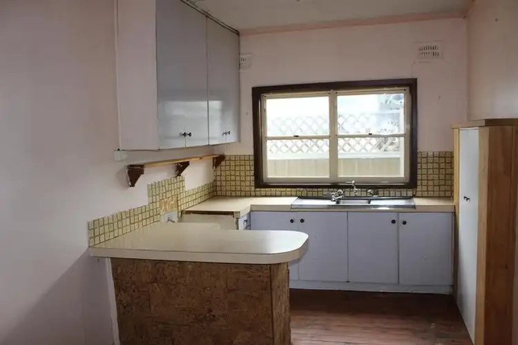 Seventh view of Homely house listing, 18 Goode St, Dubbo NSW 2830