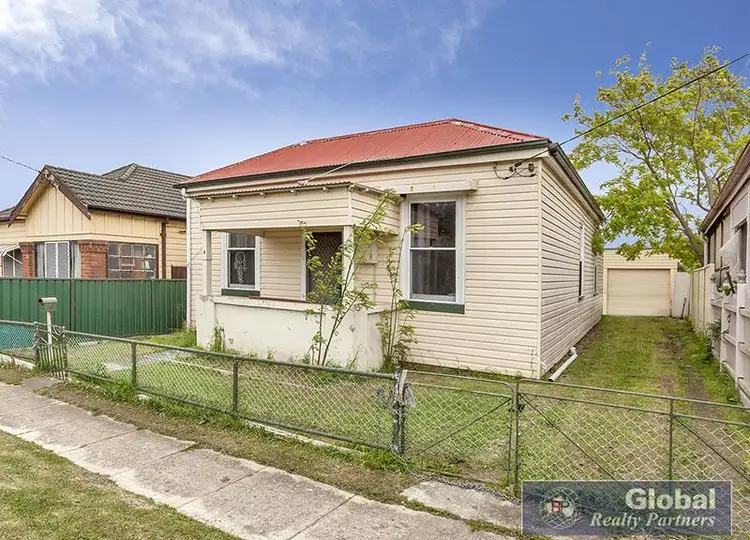 Main view of Homely house listing, 4 Fawcett St, Mayfield NSW 2304