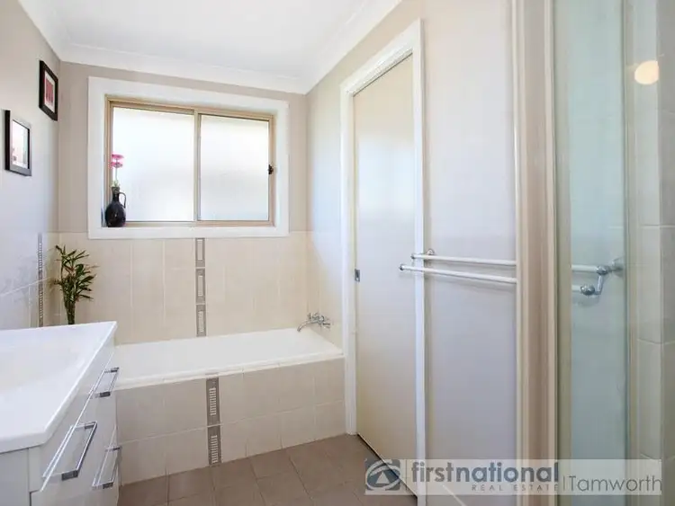 Fifth view of Homely house listing, 6 Tasman Pl, Tamworth NSW 2340