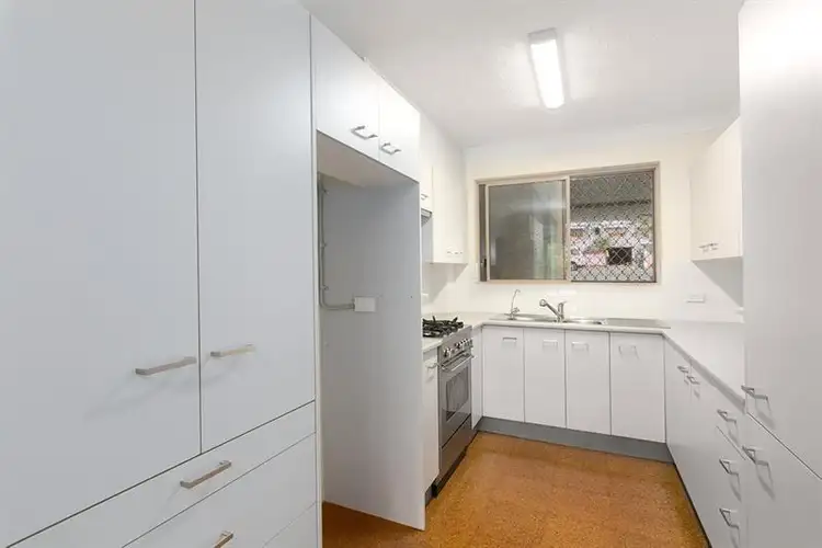 Fifth view of Homely apartment listing, 2/5 Bower St, Annerley QLD 4103