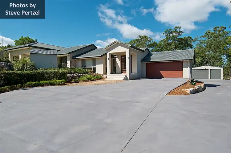 4 Riverdowns Cres, Helensvale QLD 4212