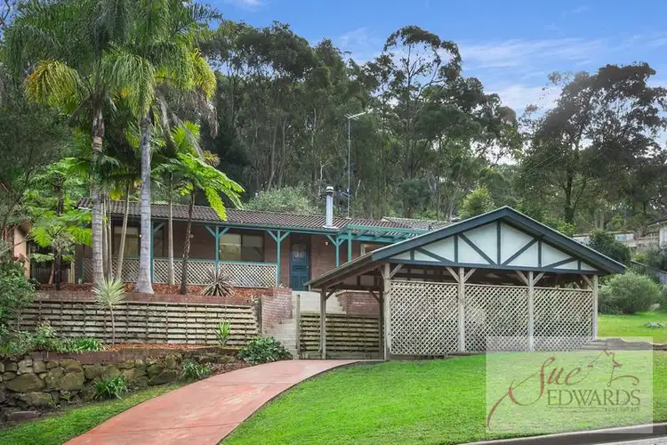 6 Jessica  St, Mount Colah NSW 2079