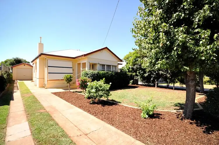 90 Palmer St, Dubbo NSW 2830