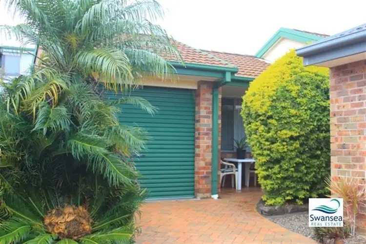 58 Tasman Ct, Caves Beach NSW 2281