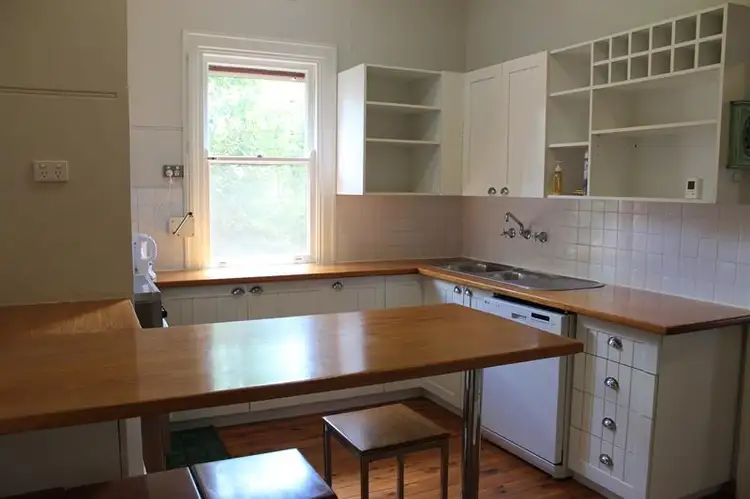 Fifth view of Homely house listing, 386 North St, Albury NSW 2640