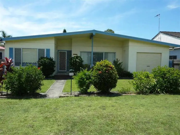 75 Lake St, Forster NSW 2428