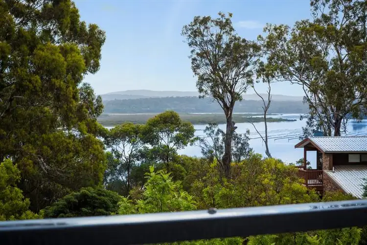 11 Kiama Pl, Merimbula NSW 2548