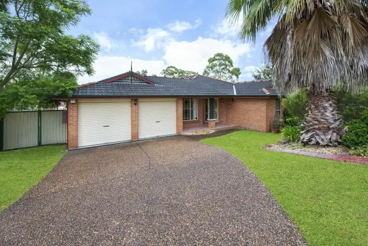 9 Rosella Cct, Blue Haven NSW 2262