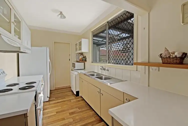 Fifth view of Homely house listing, 10 Michele Ave, Noraville NSW 2263