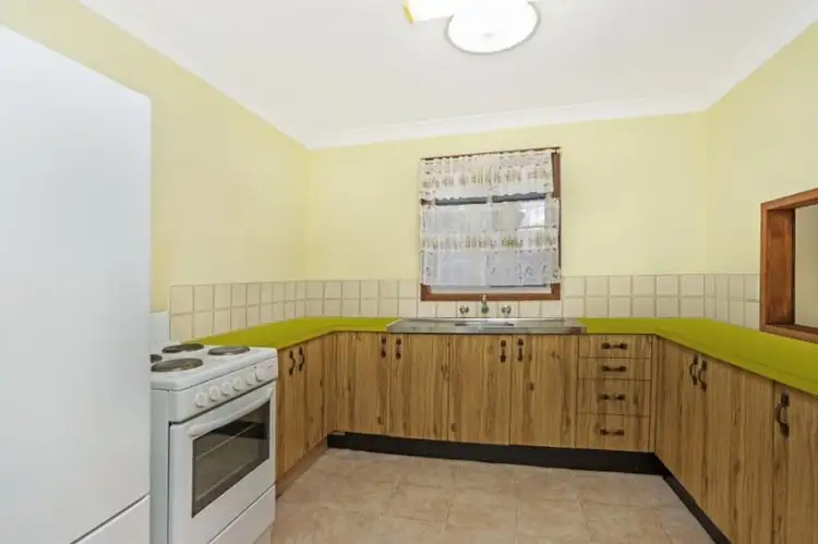 Third view of Homely villa listing, 2/16-18 Pratley St, Woy Woy NSW 2256